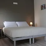 Casa Villaggio Laguna בית הארחה מסטרה