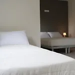 Casa Villaggio Laguna בית הארחה