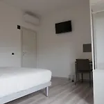 Casa Villaggio Laguna בית הארחה 3*