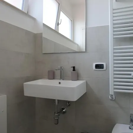 Pensión Casa Villaggio Laguna 3*