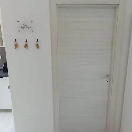 Casa Villaggio Laguna 招待所
