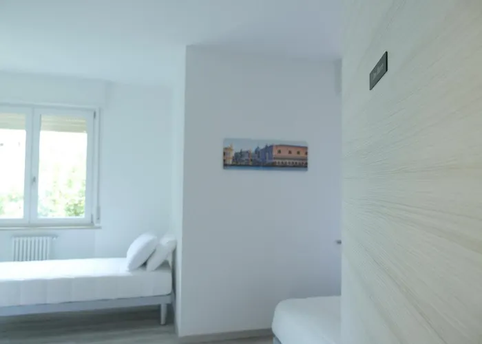 Casa Villaggio Laguna 3* מסטרה
